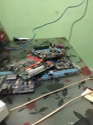 Desktop Computer Gigabyte 4GB SSD 128GB