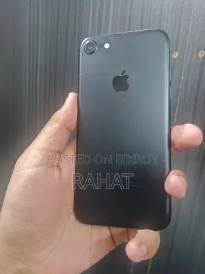 অ্যাপল আইফোন ৭ ১২৮ জিবি ব্ল্যাক