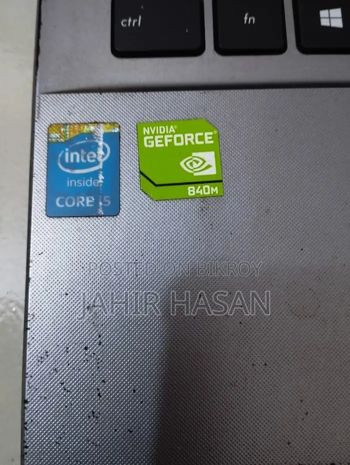 Laptop ASUS X552LDV 8GB Intel Core I5 HDD+SSD 1TB