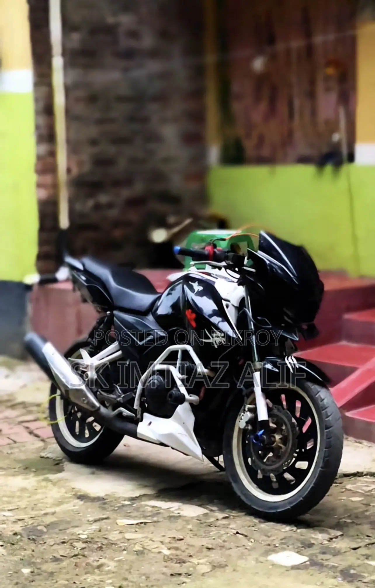 TVS Apache RTR 160 2V 2023 Black