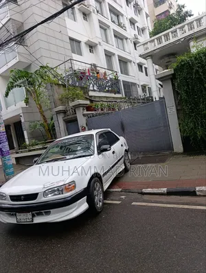 Toyota Corolla 1996 White