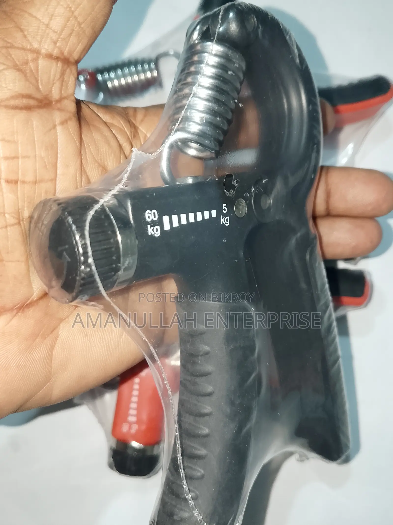 Adjustable Hand Grip Strengthener (5kg to 60kg) – Forearm and Wrist