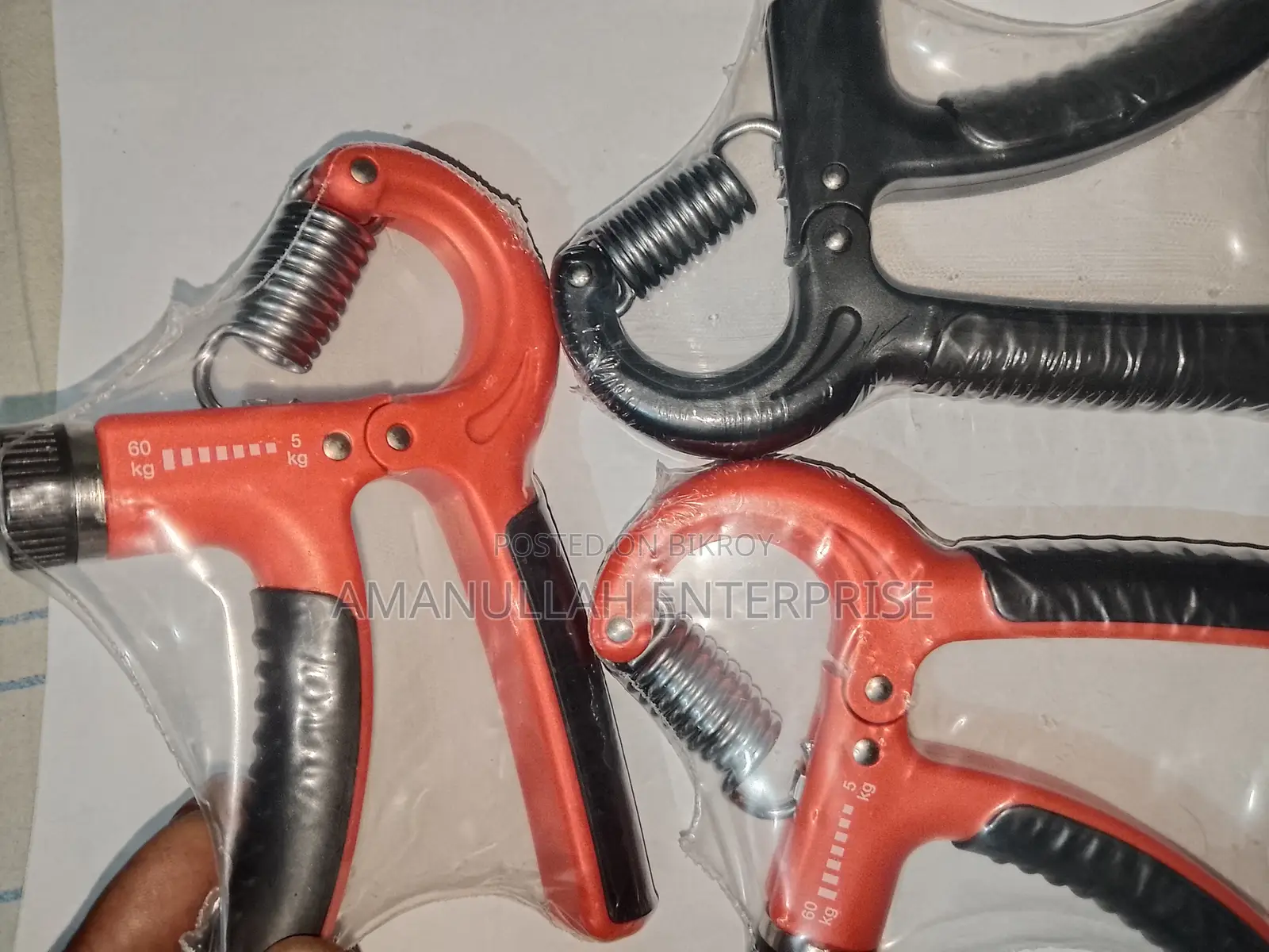 Adjustable Hand Grip Strengthener (5kg to 60kg) – Forearm and Wrist