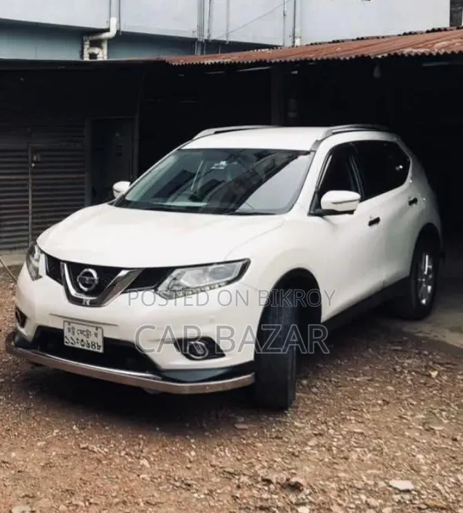 Nissan X-Trail 2.0 Petrol AWD 2014 White