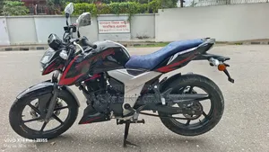 New TVS Apache RTR 160 4V 2022 Black