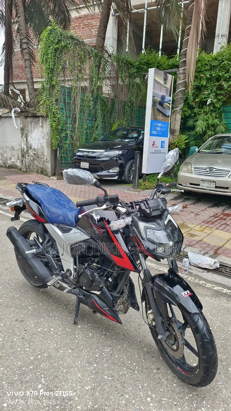 New TVS Apache RTR 160 4V 2022 Black