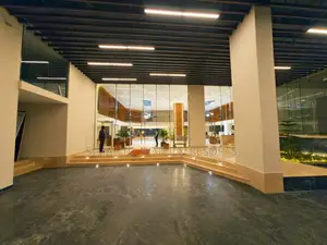 দ্য গ্র্যান্ড প্যাসিফিক হোটেল স্যুট সেল