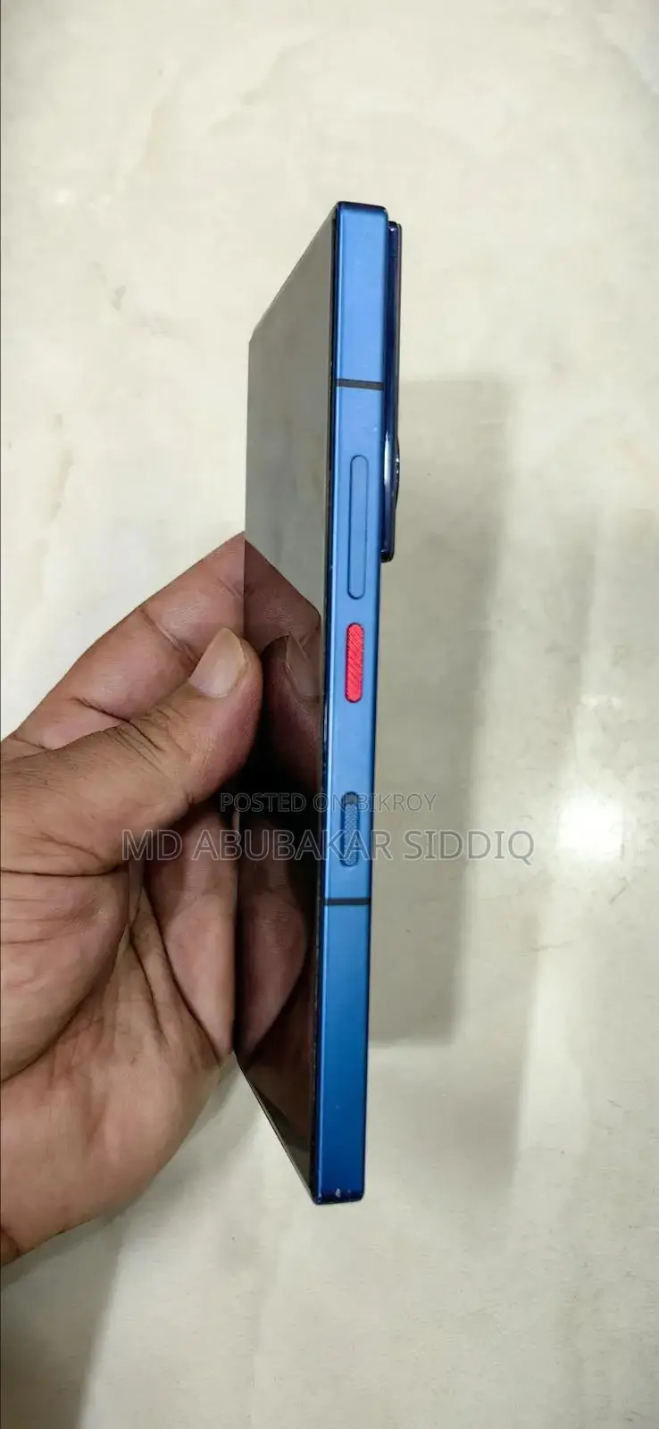 EL 16 GB Blue