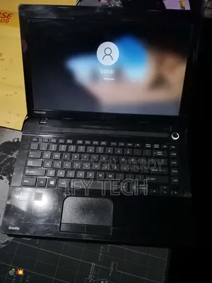 Laptop Toshiba C40 6GB RAM AMD Processor 128GB SSD