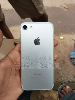New Apple iPhone 7 32 GB White