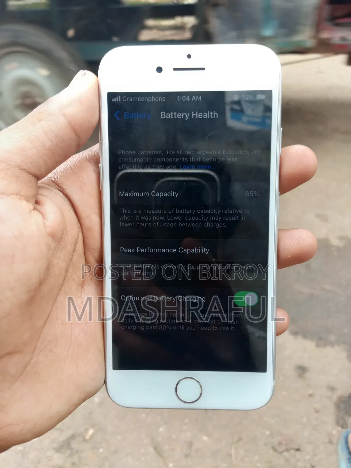 New Apple iPhone 7 32 GB White