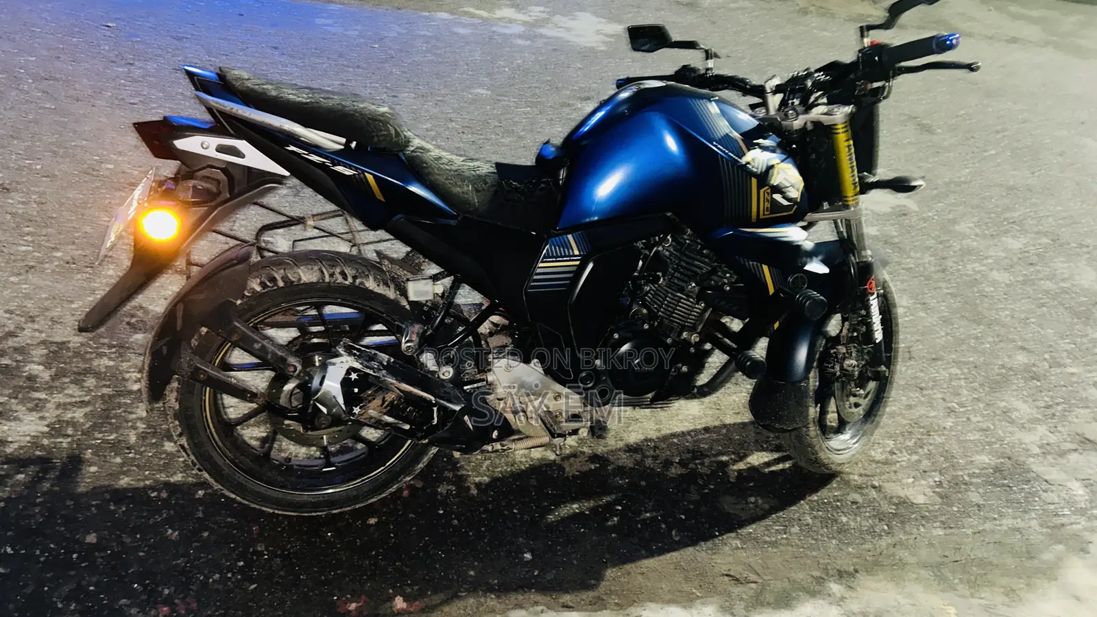 Yamaha FZ 2022 Blue
