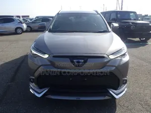 Toyota Corolla Cross 2023 Brown