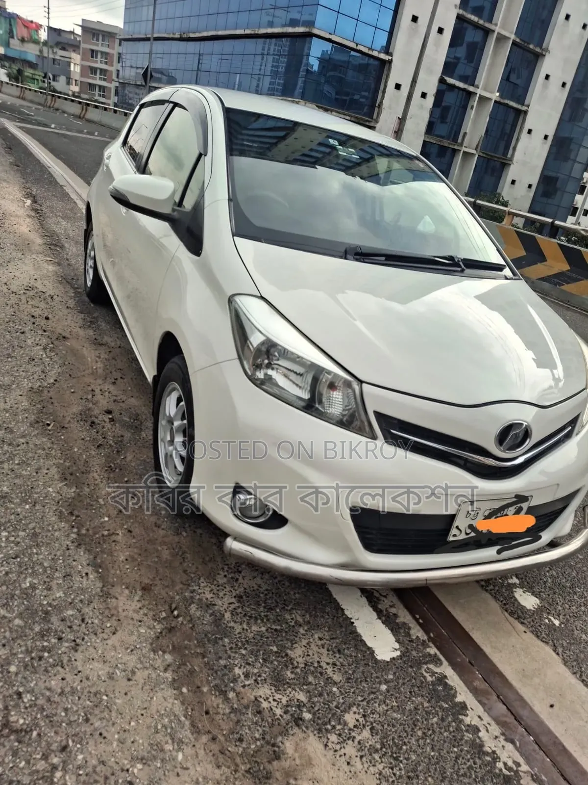 Toyota Vitz 2012 Pearl