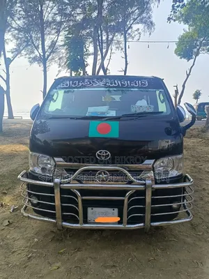 টয়োটা হাইএস ২০১৪ ব্ল্যাক