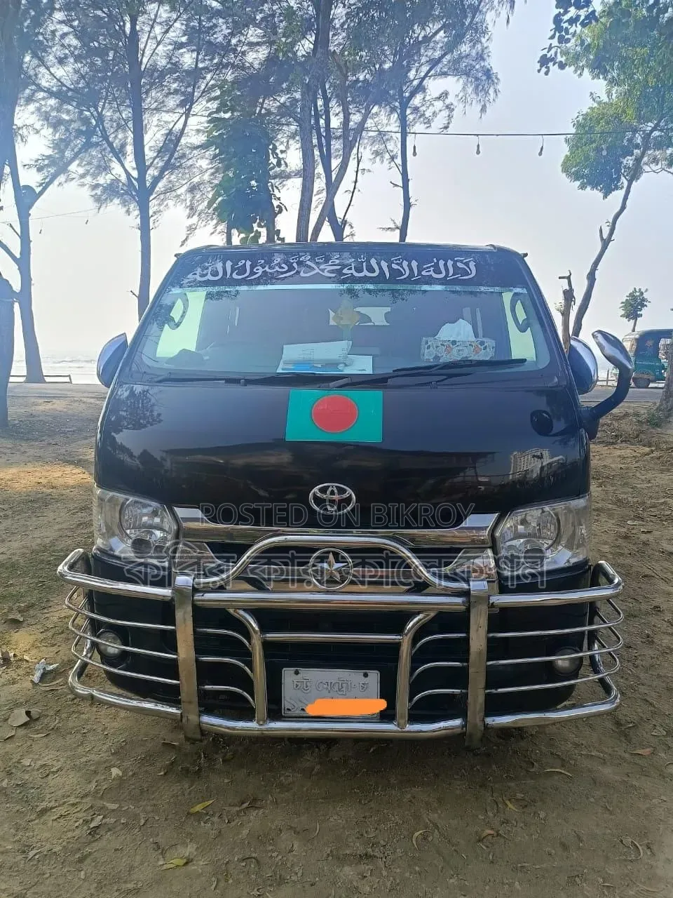 টয়োটা হাইএস ২০১৪ ব্ল্যাক