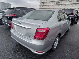 Toyota Axio 2021 Silver