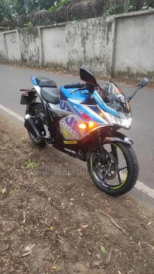 Suzuki Gixxer SF FI 2024 Blue