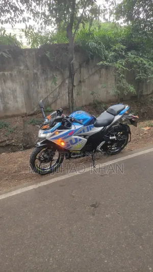Suzuki Gixxer SF FI 2024 Blue