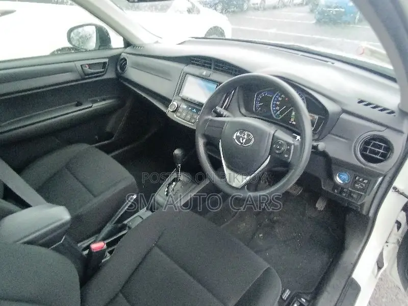 Toyota Axio 2021 White