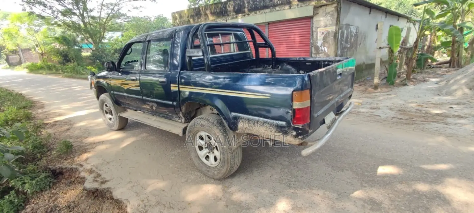 Toyota 4-Runner 1997 Blue