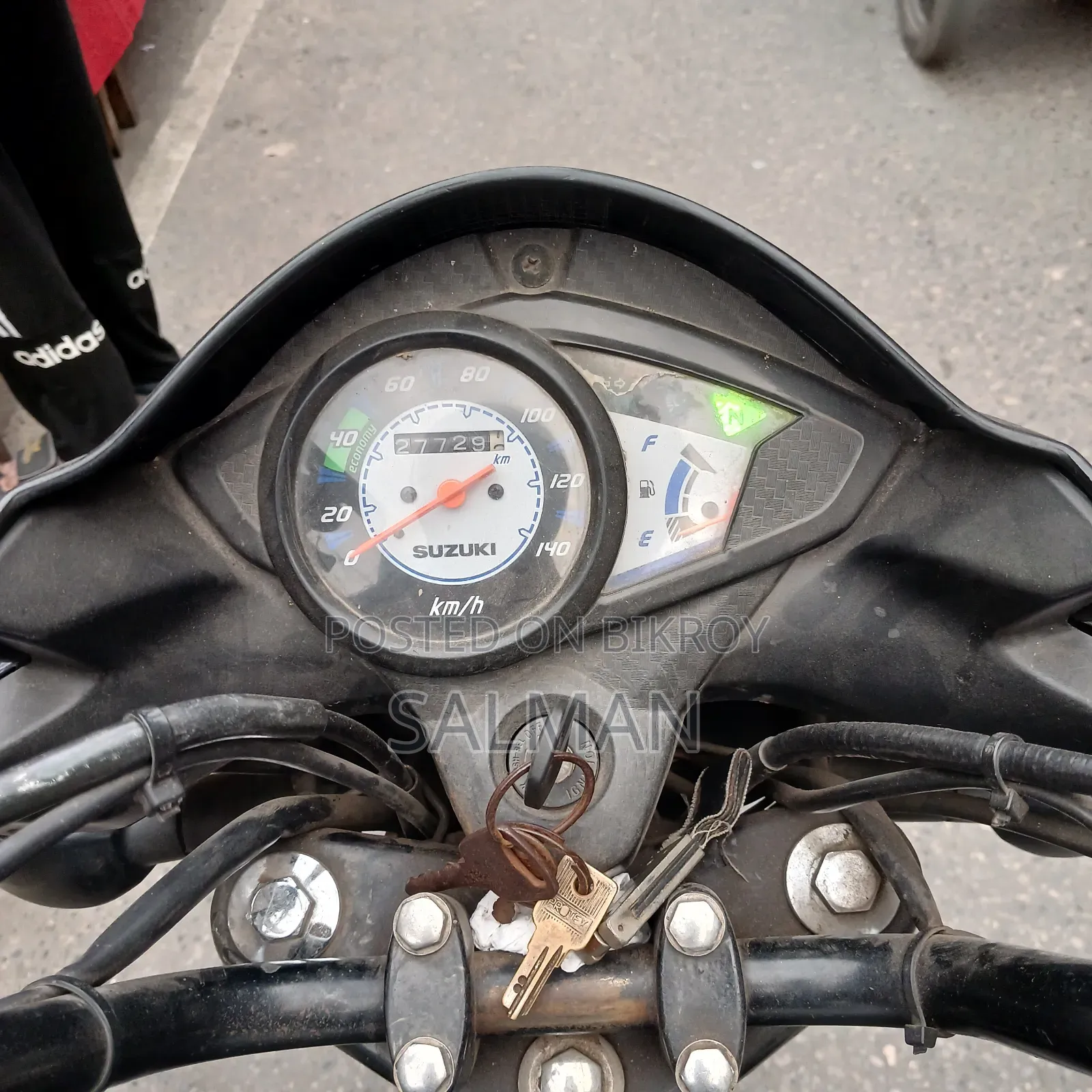 সুজুকি হায়াতে ২০১৮ গ্রে