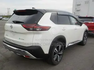 Nissan X-Trail 1.5 Hybrid AWD 2023 Pearl