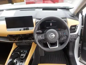 Nissan X-Trail 1.5 Hybrid AWD 2023 Pearl