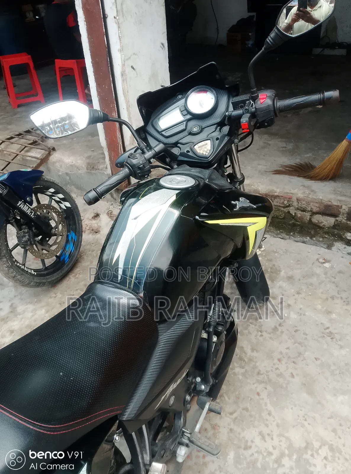 TVS Apache RTR 160 2V 2024 Black