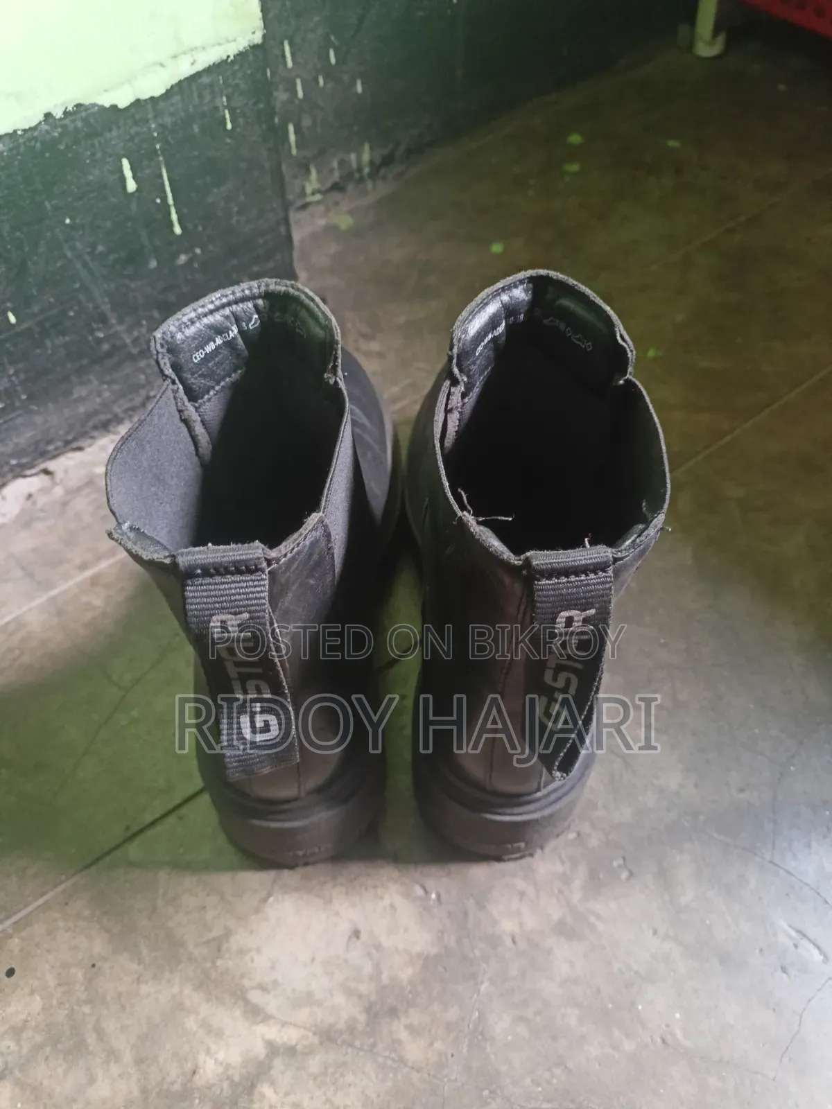 Original Leather Chelsea Boots