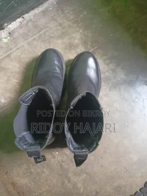 Original Leather Chelsea Boots