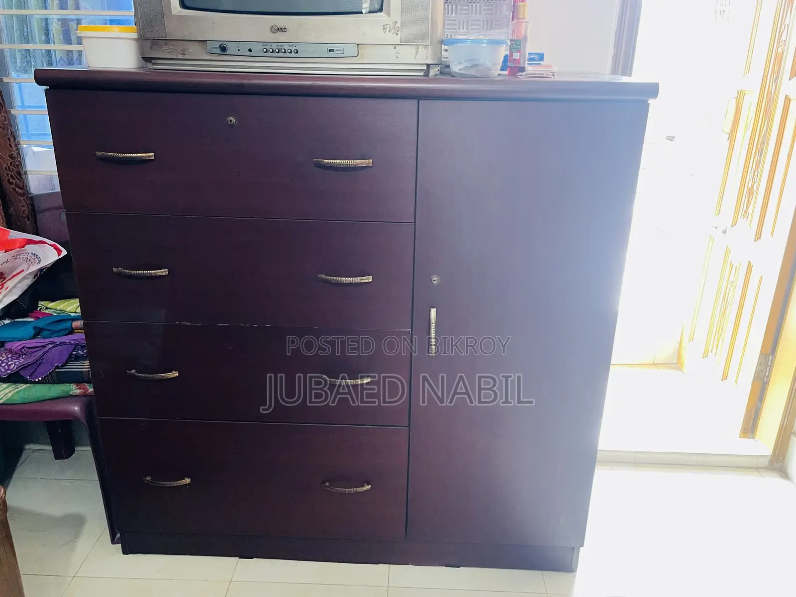 Otobi Wardrobe