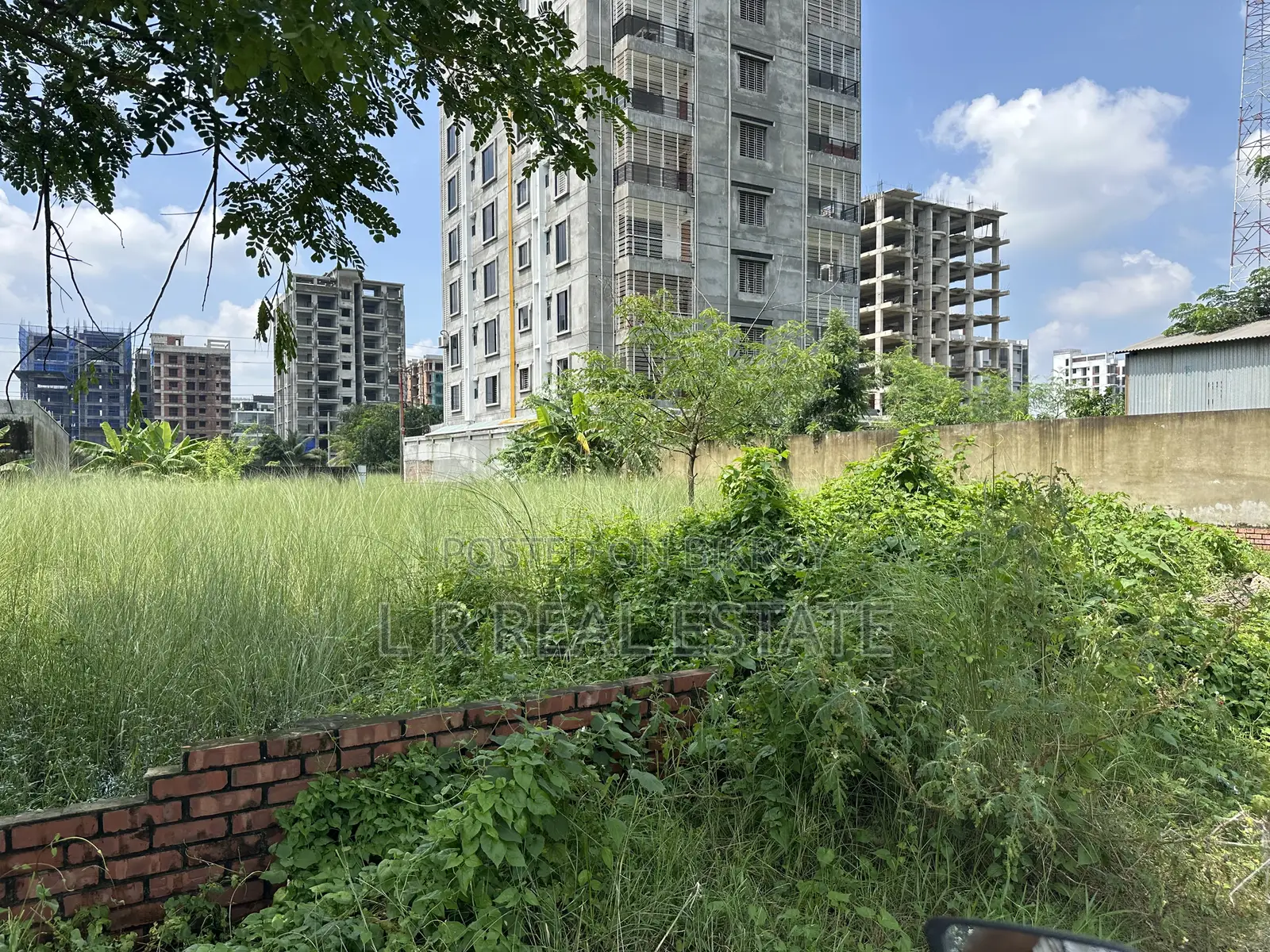 Block-M, 7.5-Katha, South-Facing Plot for Sale, Bashundhara R/A