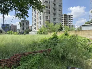 ব্লক-এম, ৭.৫ কাঠা, দক্ষিণমুখী প্লট বিক্রয়, বসুন্ধরা আর/এ