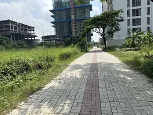 Block-M, 7.5-Katha, South-Facing Plot for Sale, Bashundhara R/A