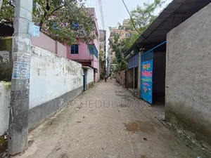 যাত্রাবাড়ীর কোচি আন্টির বাড়িতে ৫ বেডরুমের বাড়ি বিক্রয় হবে
