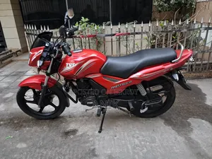 টিভিএস মেট্রো প্লাস ২০১৭ রেড