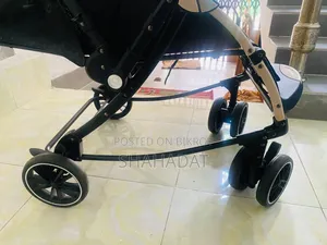 সি৩ বেবি ট্রলি এবং রকিং চেয়ার ফুল ফ্রেশ কন্ডিশন