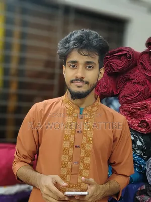 শোরুম সেলস এক্সিকিউটিভ | অভিজ্ঞ প্রার্থী