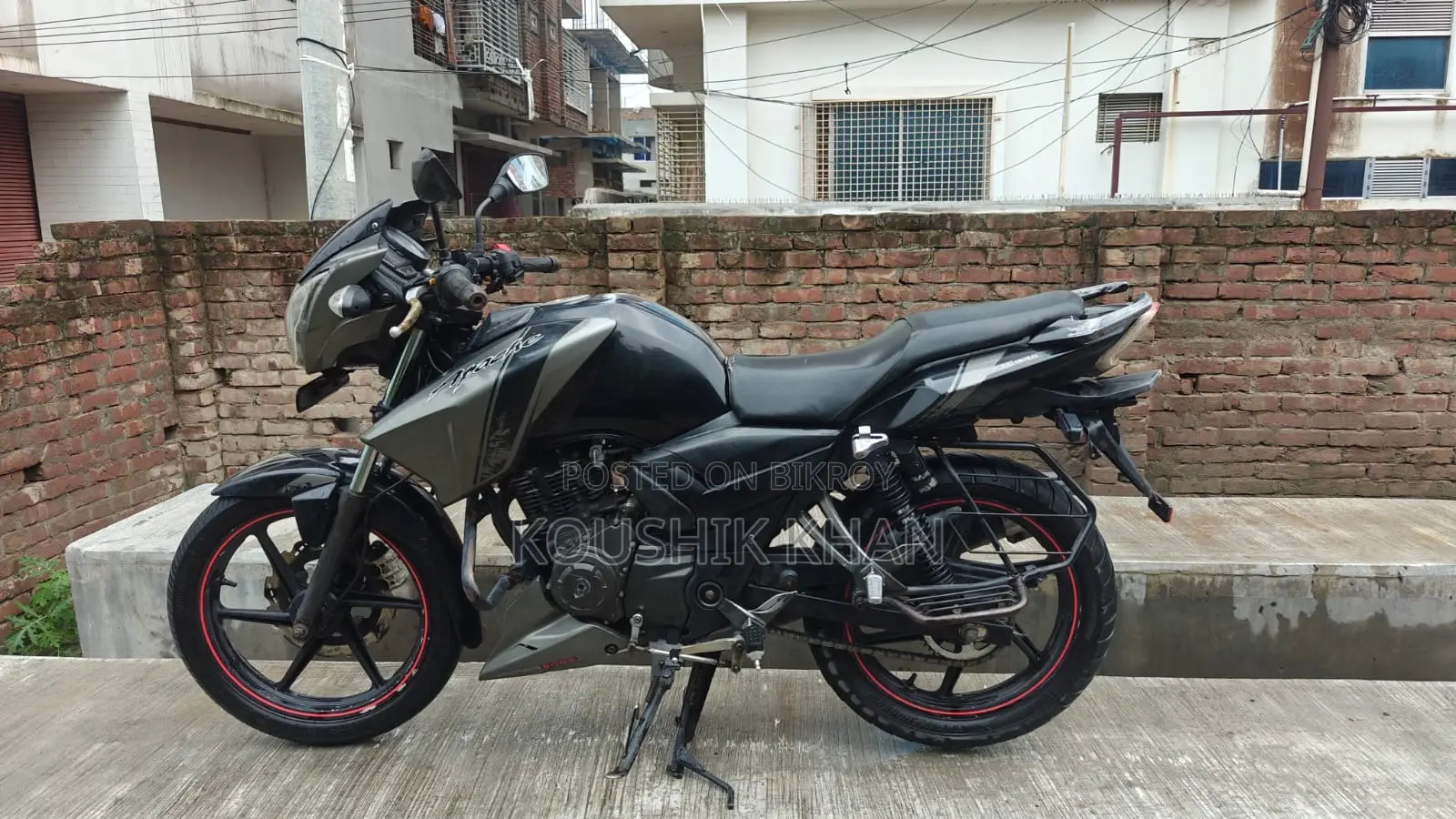 TVS Apache 180 RTR 2016 Gray