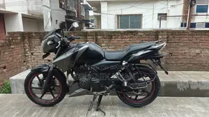 TVS Apache 180 RTR 2016 Gray
