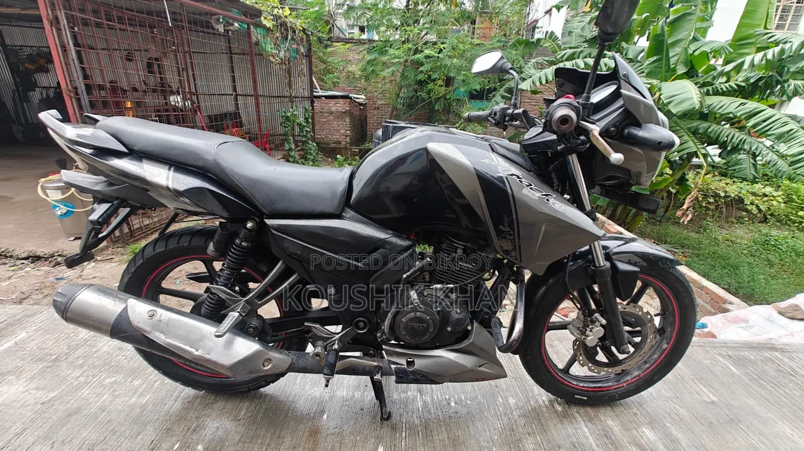TVS Apache 180 RTR 2016 Gray