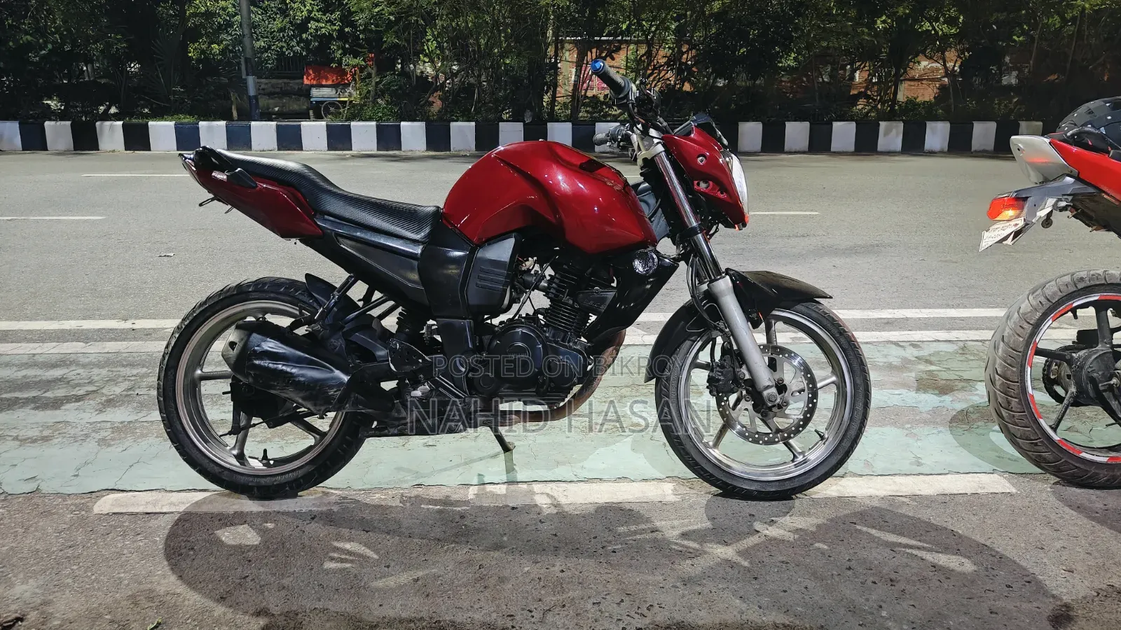 Yamaha FZ 2011 Red
