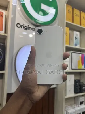 Apple iPhone 16e 128 GB White