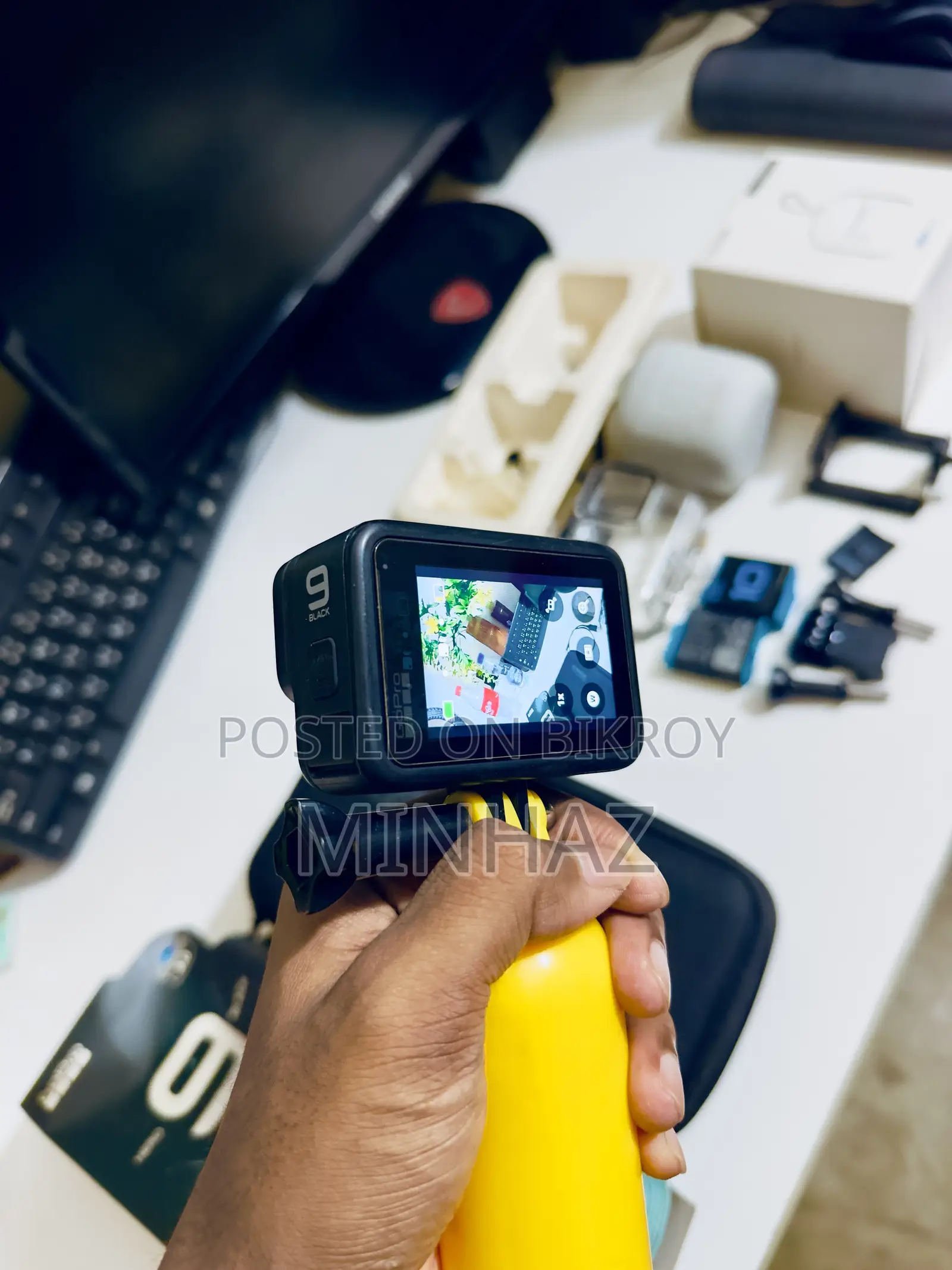 Gopro Hero 9 নতুনের মতো  সাথে সবকিছু।