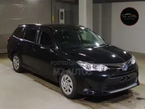 Toyota Corolla Fielder 1.5 Hybrid FWD 2021 Black