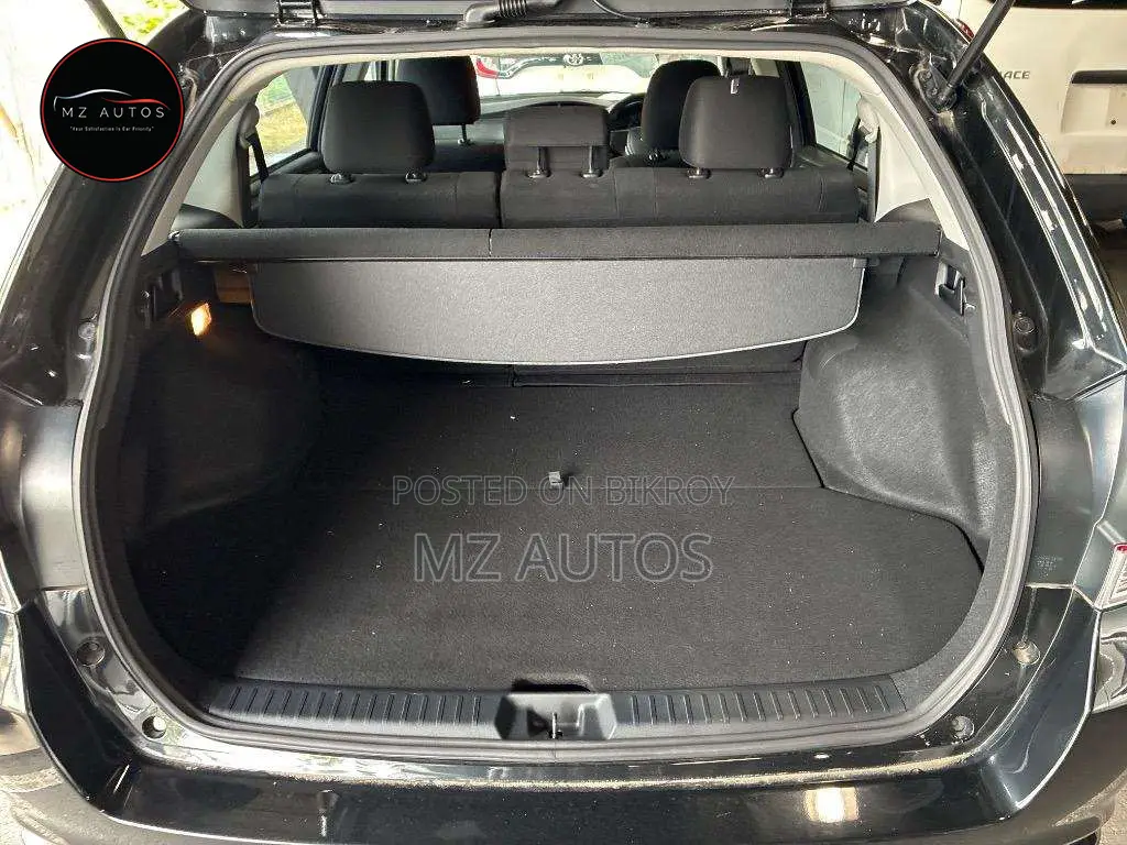 Toyota Corolla Fielder 1.5 Hybrid FWD 2021 Black