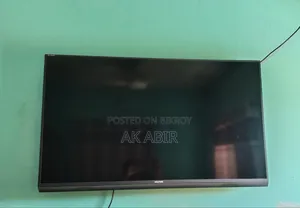 Walton Android Smart TV 43" With Box
