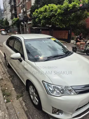 Toyota Axio 1.5 Hybrid G 2WD 2014 Pearl
