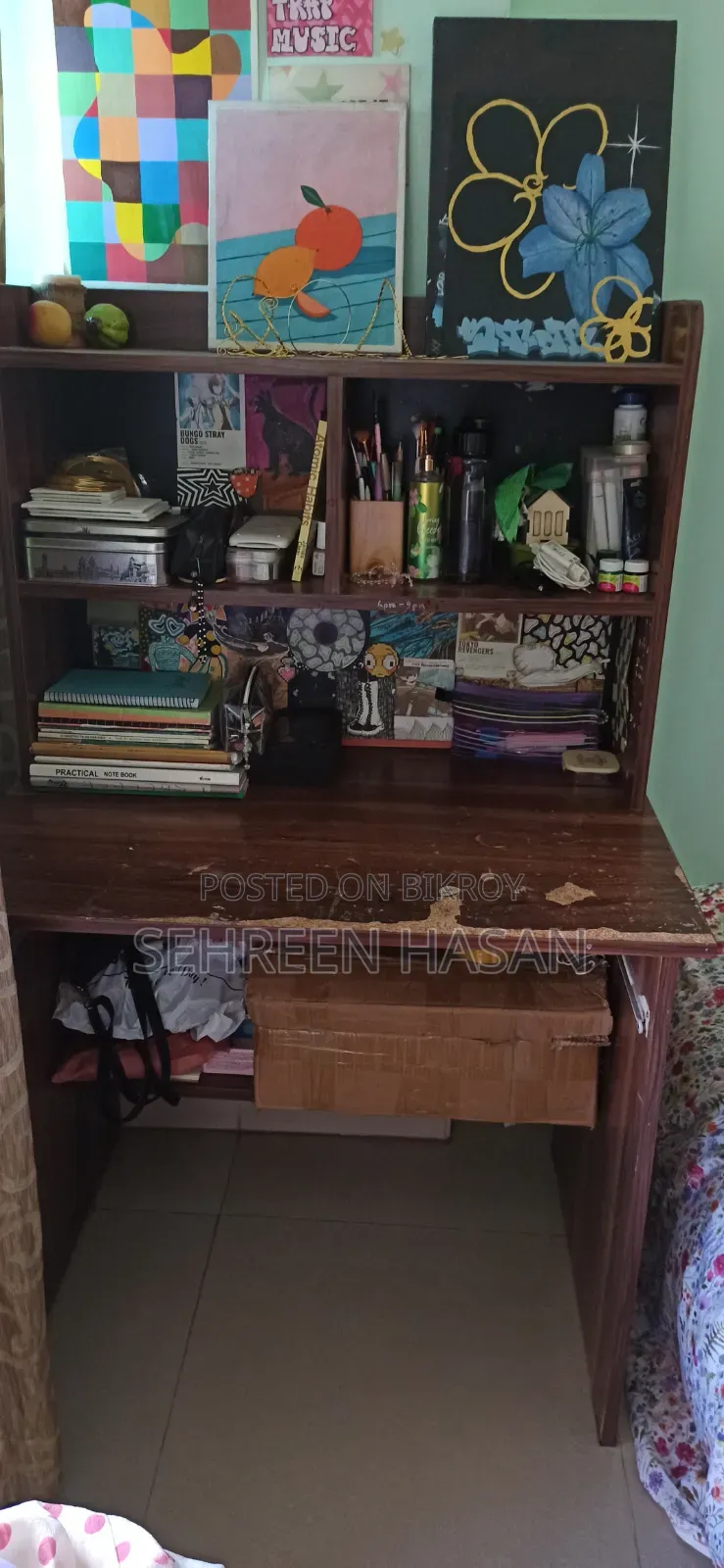 Reading Table